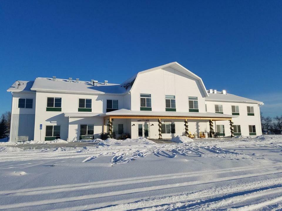 Lakes Inn At Dunvilla エクステリア 写真